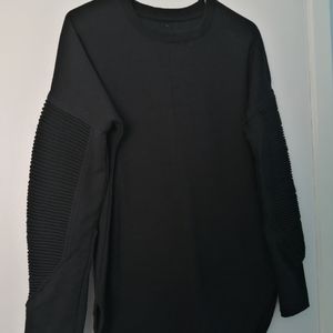 NWOT Men's long sweater